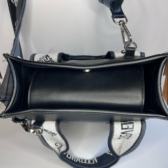 Steve Madden Black Logo Bag - Picture 3 of 4